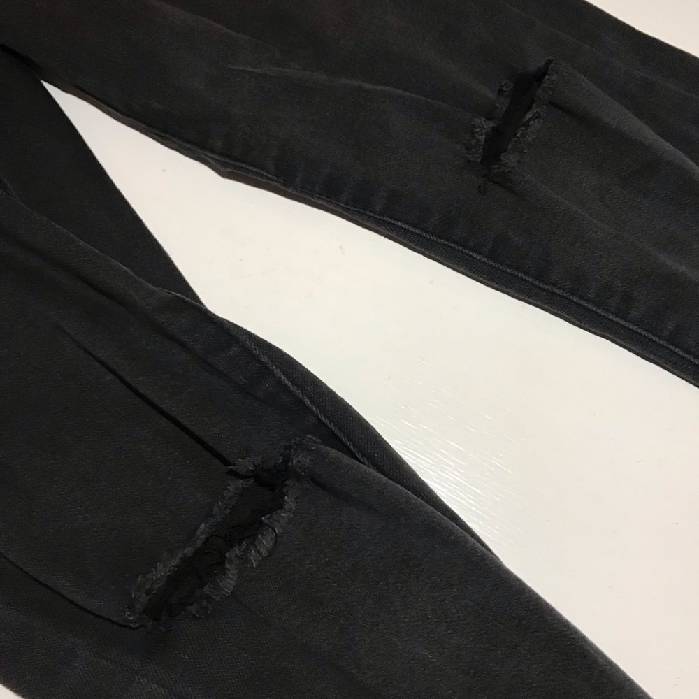 Black ripped jeans